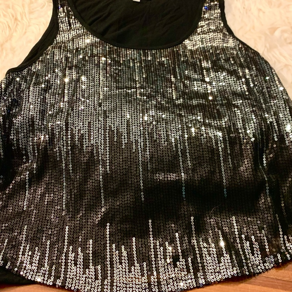 BLING!  Elegant Sequined Evening Wear - Picture 3 of 9